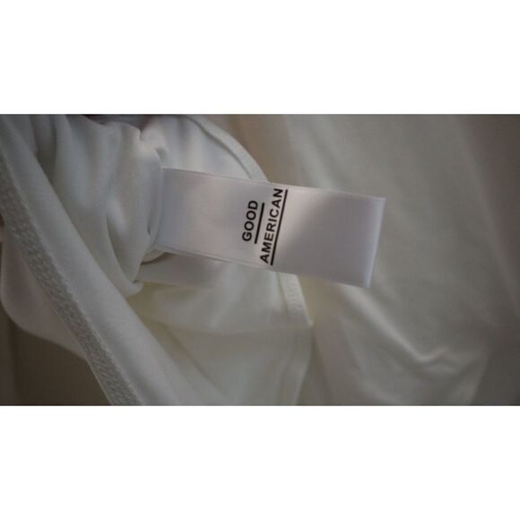 Good American Women Plus Sz 7 (4XL) Ivory Good Body Power Shoulder Bodysuit $109 - Picture 6 of 7